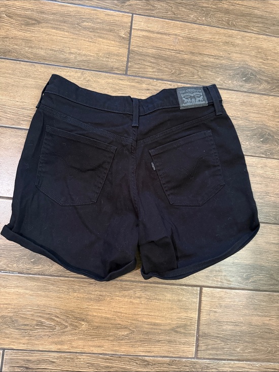 Levi's Pants - Levis Mid Lenth Womens Shorts Size 31 Levi Strauss